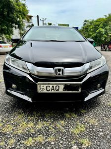 Honda Grace 2016