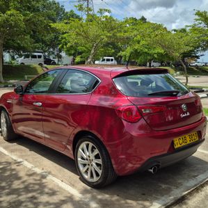 Alfa Romeo Giulietta 2013 - Image 3