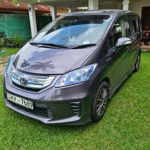 Honda Freed 2013 - Image 3
