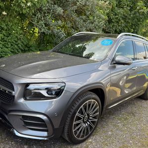 Mercedes Benz GLB 200 AMG Premium PLUS 2024 - Image 2