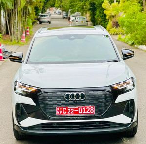 Audi Q3 Q4 Vorsprung S Line 2024