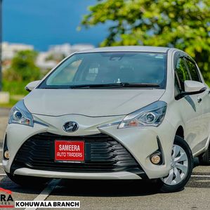 Toyota Vitz LED 25000KMS 2019 - Image 2