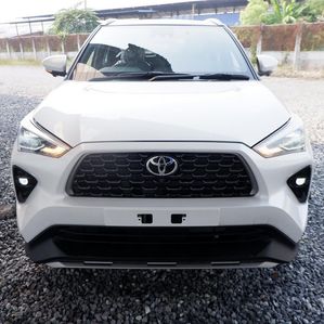 Toyota Yaris Cross Premium luxury 2025 - Image 3