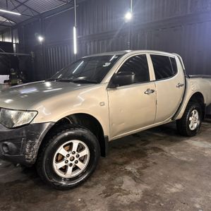 Mitsubishi L200 2011 - Image 3