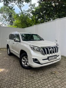 Toyota Land Cruiser Prado 2013
