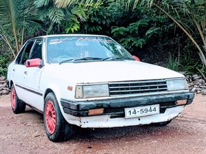Nissan Sunny B11 1986