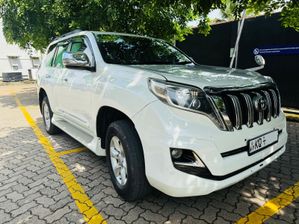 Toyota Land Cruiser Prado 150 2010