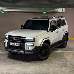 Toyota Land Cruiser Prado 250 First Edition 2024 - Image 2