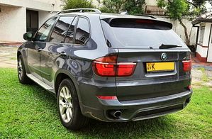 BMW X5 2011