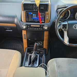 Toyota Land Cruiser Prado TRJ150 2009 - Image 3