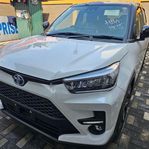 Toyota Raize Z Hybrid 2024 - Image 2