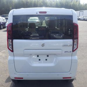 Suzuki Spacia Hybrid Unregistered 2023 - Image 3