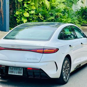BYD Seal Top Fully Loaded 2024 - Image 3