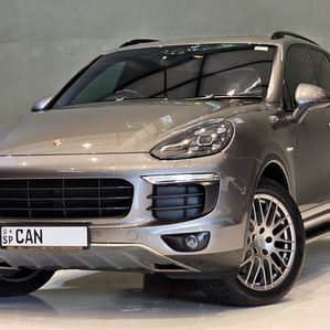 Porsche Cayenne S-e hybrid 2015 - Image 2