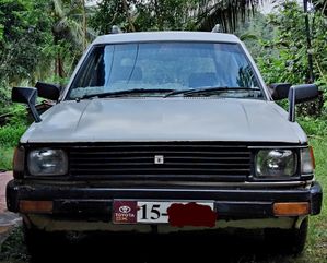 Toyota Corolla Dx wagon KE 72 1984