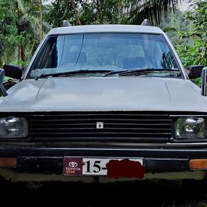 Toyota Corolla Dx wagon KE 72 1984 - Image 2