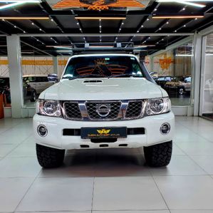 Nissan Patrol GRX Y61 2015 - Image 2