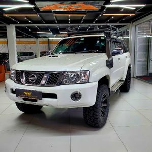 Nissan Patrol GRX Y61 2015 - Image 3
