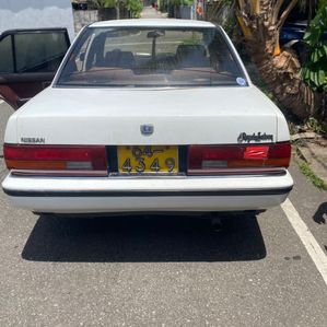 Nissan Bluebird 1990 - Image 2