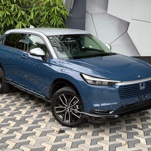 Honda Vezel Z PLAY BRAND NEW 2024 - Image 2