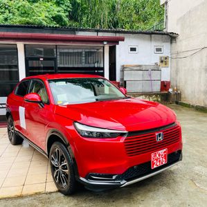 Honda Vezel E:HEV Z Grade 2025 - Image 2