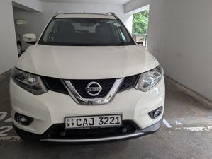 Nissan X-Trail T32 2015
