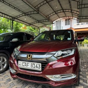 Honda Vezel ORANGE PACK Z GRADE 2015 - Image 3