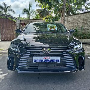 Toyota Yaris ATIV Premium 2025 - Image 3