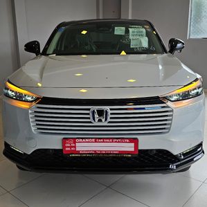 Honda Vezel Z Play 2024 - Image 2