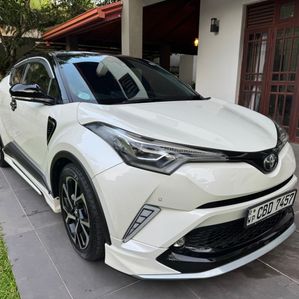 Toyota CHR NGX10 2018 - Image 2