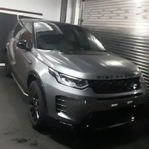 Land Rover Discovery Sport 2025 - Image 2