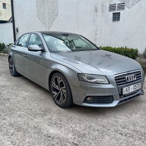 Audi A4 2011 - Image 2