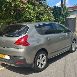 Peugeot 3008 2012 - Image 2