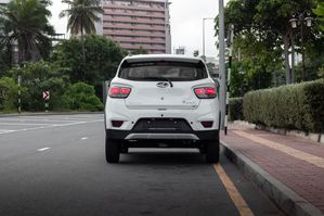 Mahindra KUV 100 NXT 2025