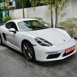 Porsche 718 Cayman 2018 2020 - Image 2