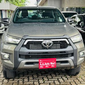 Toyota Hilux Rocco Revo 2.8Di B/N 2025 - Image 3