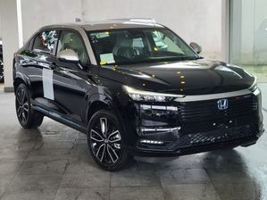 Honda Vezel Z-PLAY 2024 for sale in Colombo, Colombo