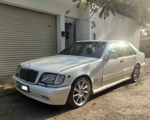 Mercedes Benz S320 1994