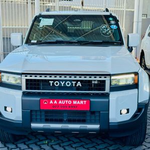 Toyota Land Cruiser Prado VX LC 250 7 Seat B/N 2024 - Image 3