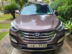 Hyundai Santa Fe highest version 2013