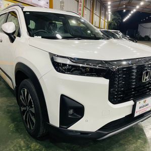 Honda WR-V Z+ Vezel 2024 - Image 2