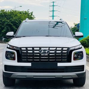Hyundai Venue High Spec 2025 - Image 2