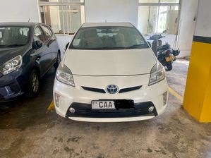 Toyota Prius 3rd Generation 2014