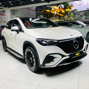 Mercedes Benz EQE 300 2024 - Image 2