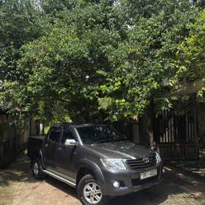 Toyota Hilux Champ 2014 - Image 2