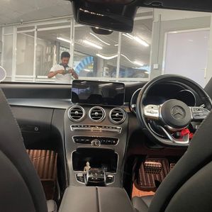 Mercedes Benz C200 2019 - Image 3