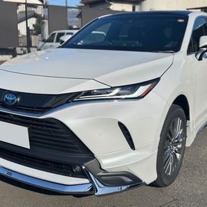 Toyota Harrier Z leather Hybrid 2025 - Image 2