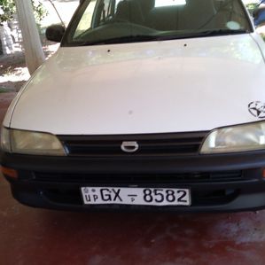 Toyota Corolla 2000 - Image 2