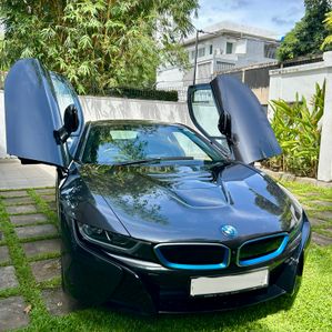 BMW i8 Coupe 2019 - Image 2