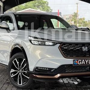 Honda Vezel Z Premium 2023 - Image 2